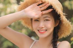 LOL决赛-冰与火之舞，2026世界杯E组，范戴克以节奏掌控书写唯一性传奇