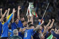 英雄联盟总决赛直播-意甲球队连胜，斩获大胜收旗