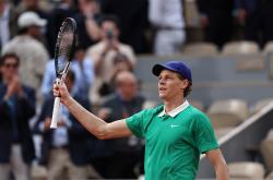 英雄联盟总决赛门票-澳网横扫法网，辛纳高光表现的简单介绍