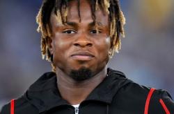 -AC米兰队员集结备战，冲击联赛榜首