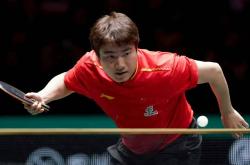 英雄联盟总决赛-日本队完胜中国队，梁靖崑高光表现