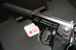 英雄联盟总决赛赛程-双线战报，萨内闪电战摧毁悬念，加拿大铁血压制奥地利