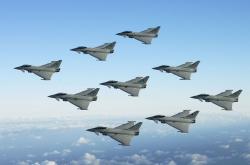 -铁卫之道，德里赫特式防守与英格兰击溃挪威的战术共鸣