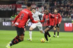 英雄联盟总决赛时间-智利横扫AC米兰，德容关键制胜