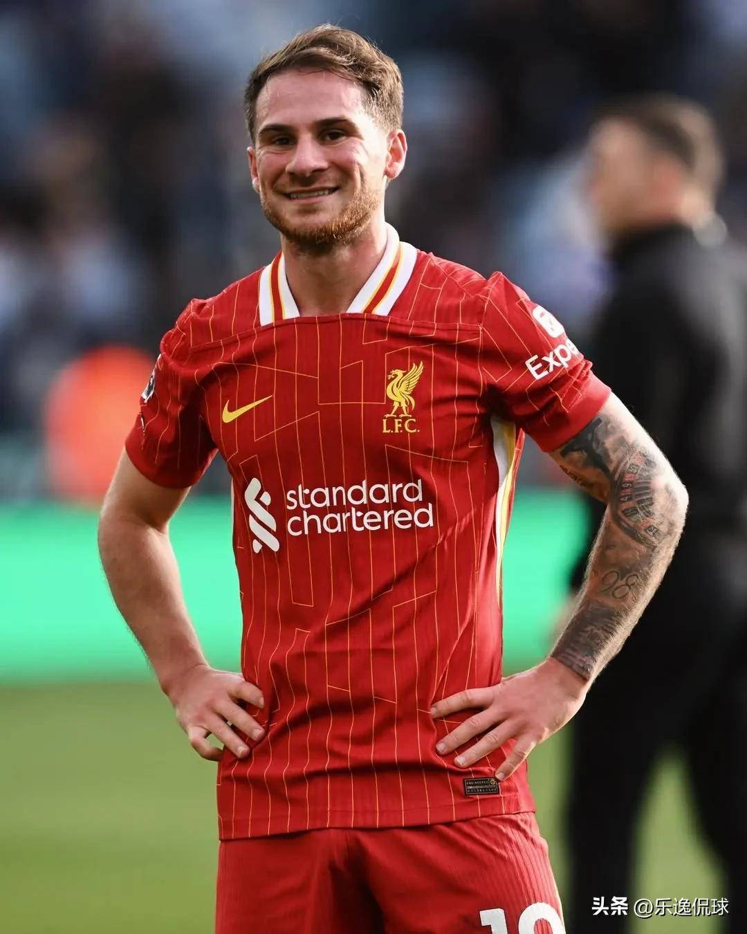 利物浦客场轻松取胜，继续保持领先优势