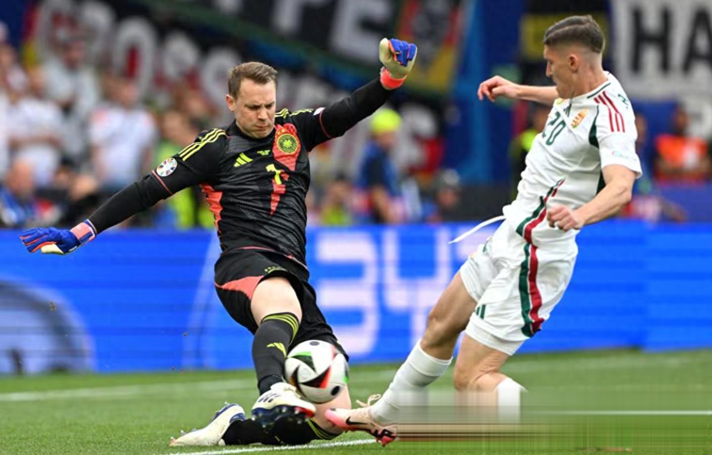 关于德国队遭遇惨败，晋级前景不明的信息