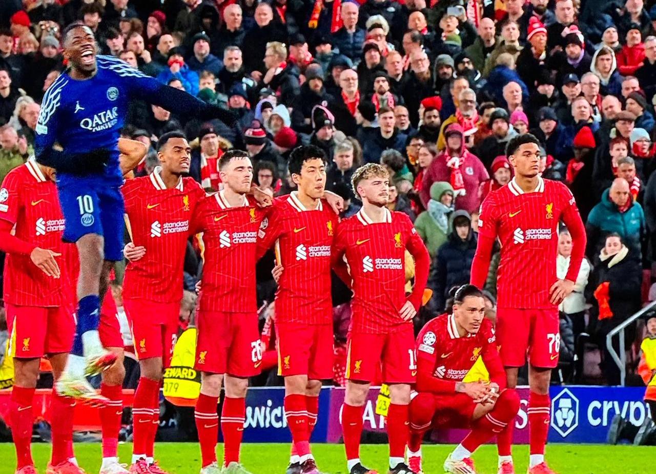 利物浦对阵巴塞罗那，全力以赴争胜的简单介绍