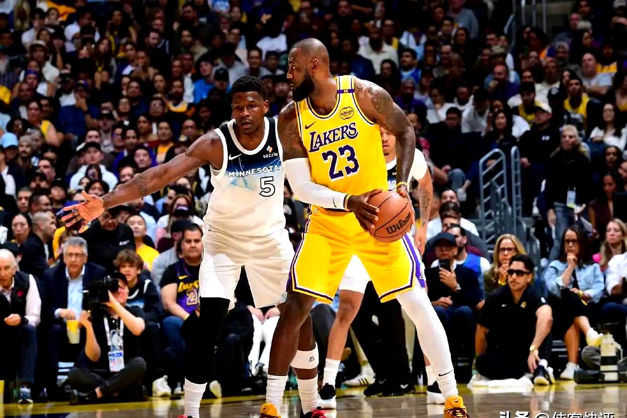 勇士逆转负掘金，库兹马分球队落后分反超胜利！的简单介绍