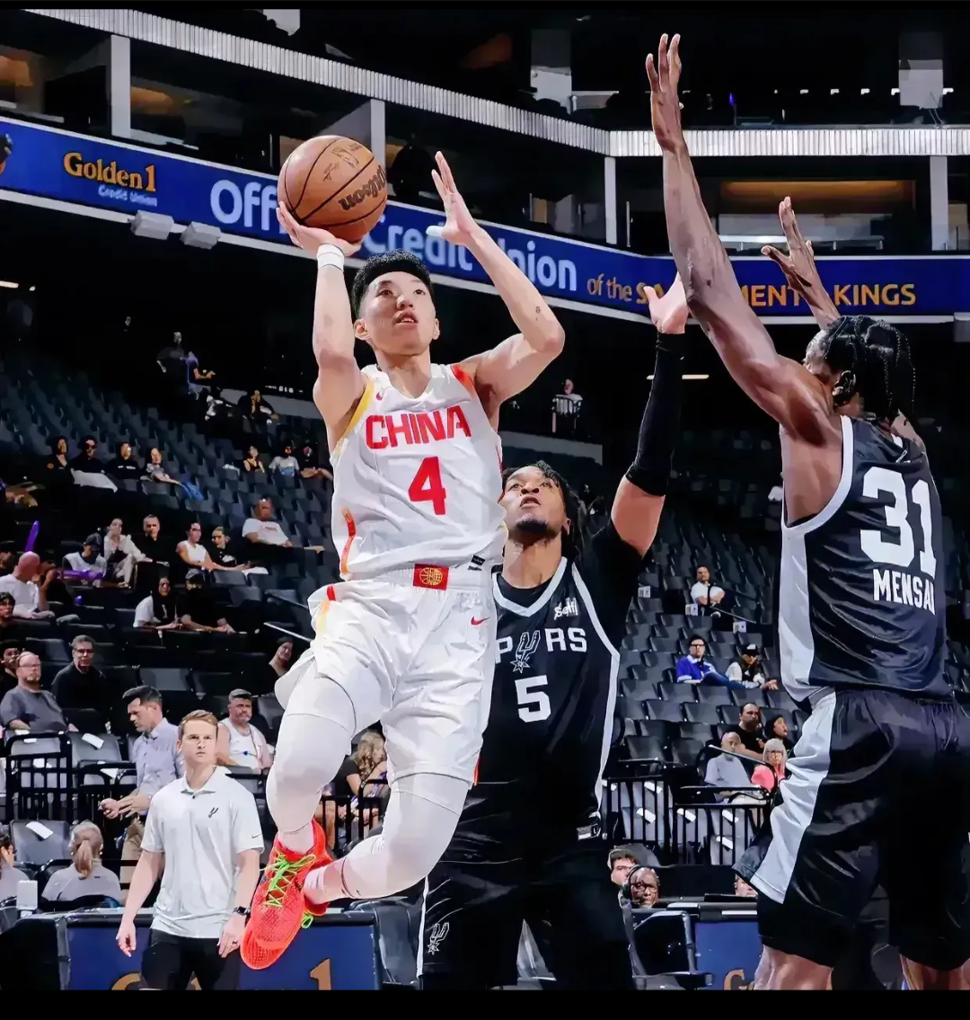 包含中国顶尖篮球队展现出色实力的词条