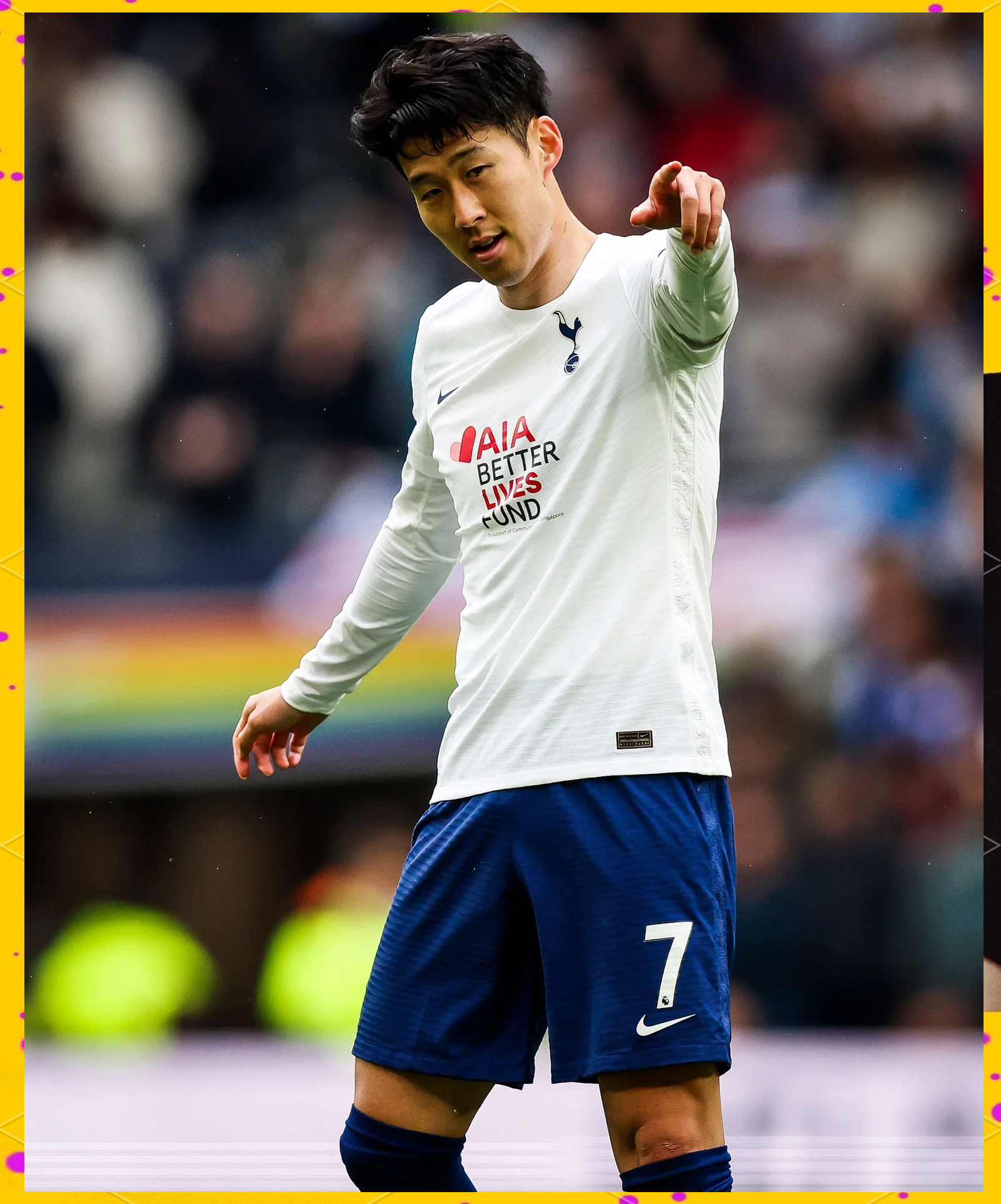 包含球星爆发！亚洲杯赛场再现神级操作的词条