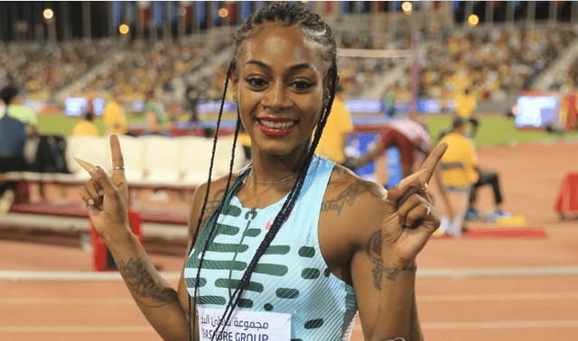 印度高尔夫选手勇夺冠军,荣膺金牌! 印度高尔夫选手勇夺冠军,荣膺金牌!