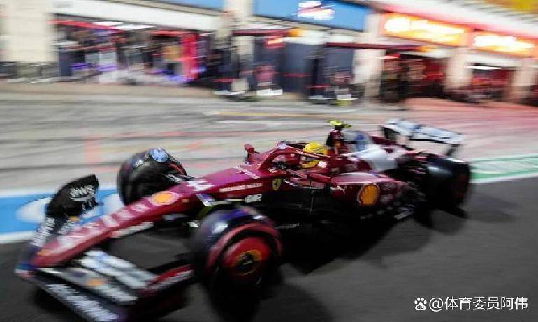 雷诺车队逆转威廉姆斯，皮亚斯特里高光表现