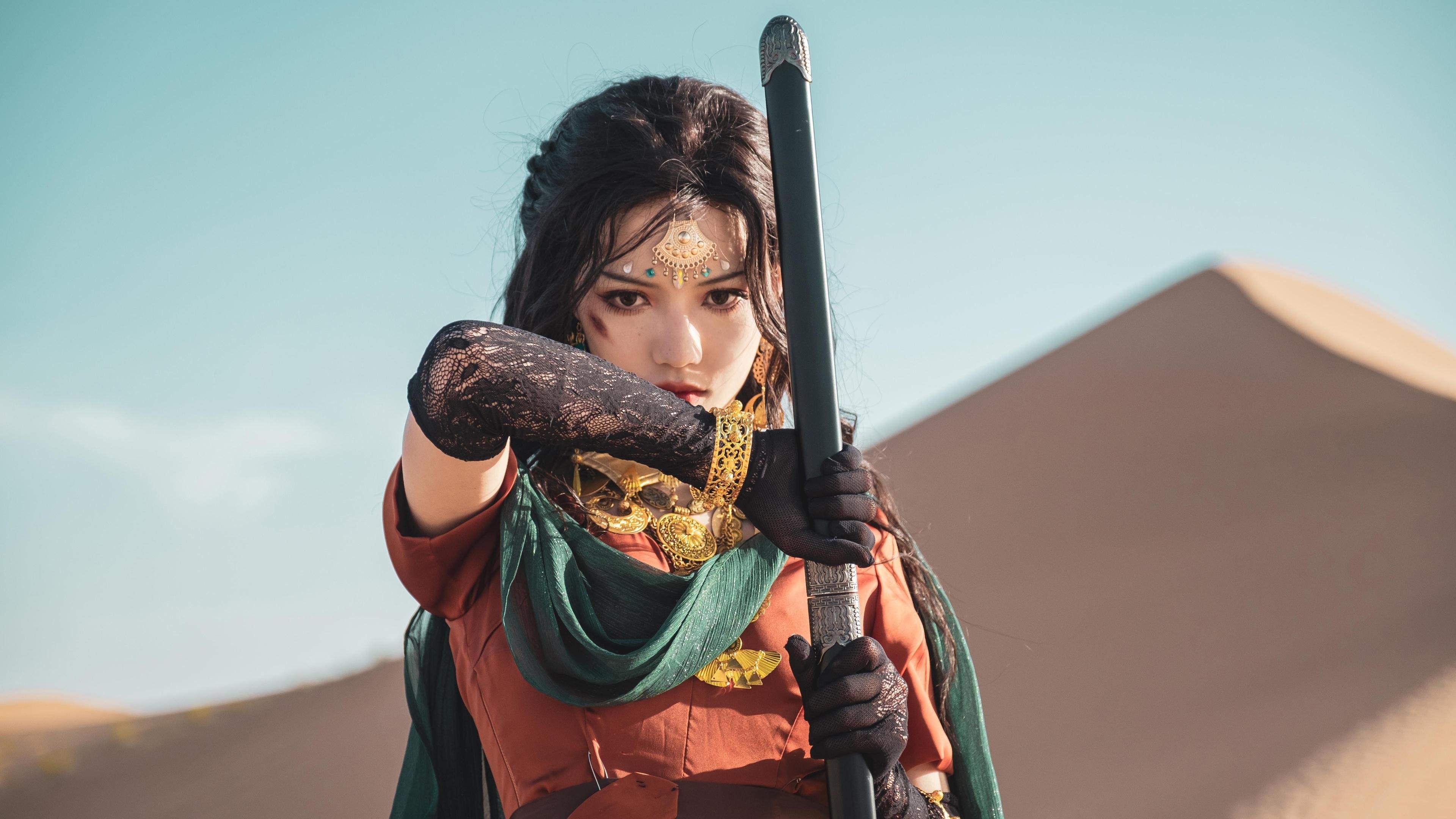 跨界风云，波兰足球斩落摩纳哥，富安健洋意外称霸F1街道赛