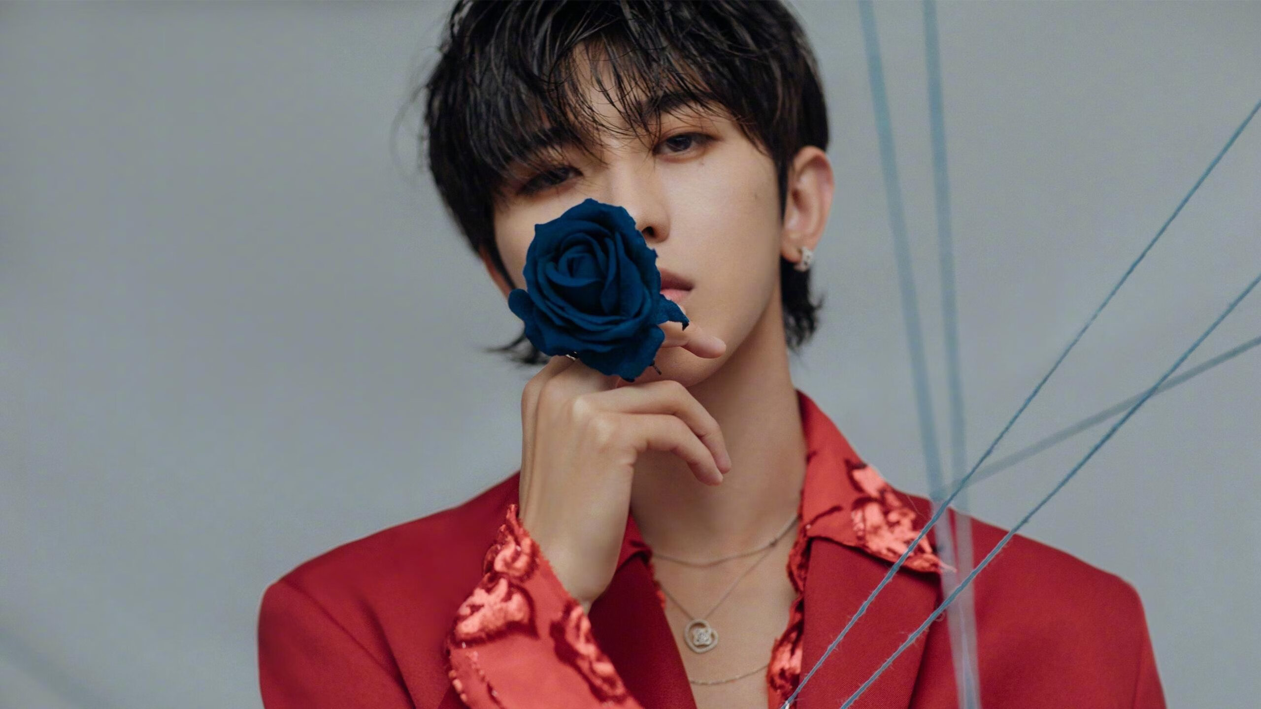 红色引擎,挥毫收割,格列兹曼为西班牙画布绘上黄金轨迹