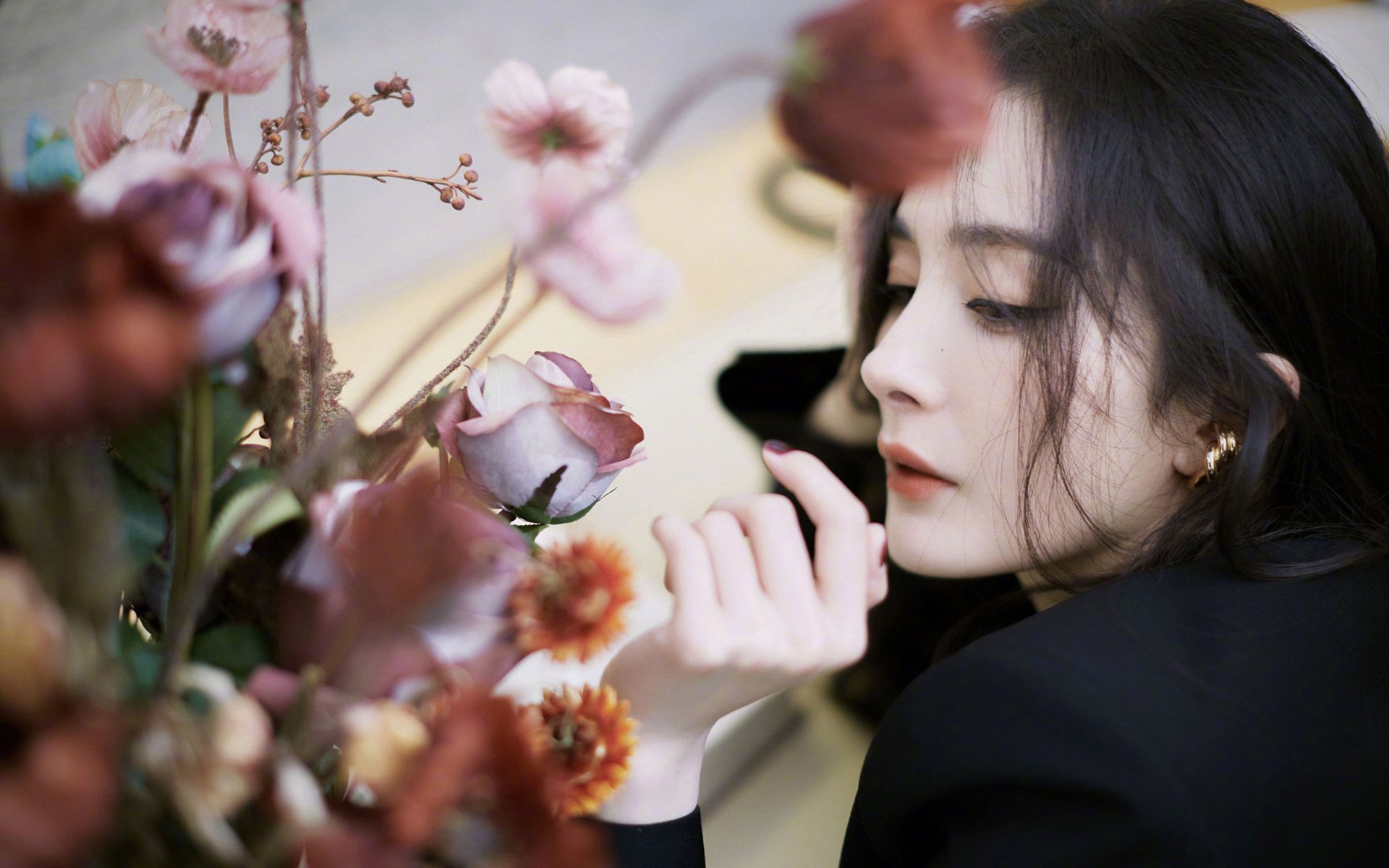 唯一之夜,当CBA铁骑绝杀奇才,F1新王福克斯加冕